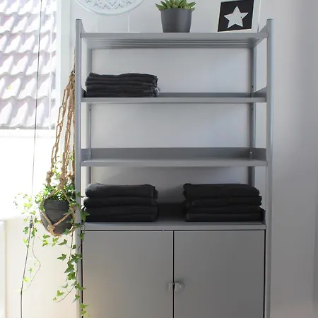 16 Apartment